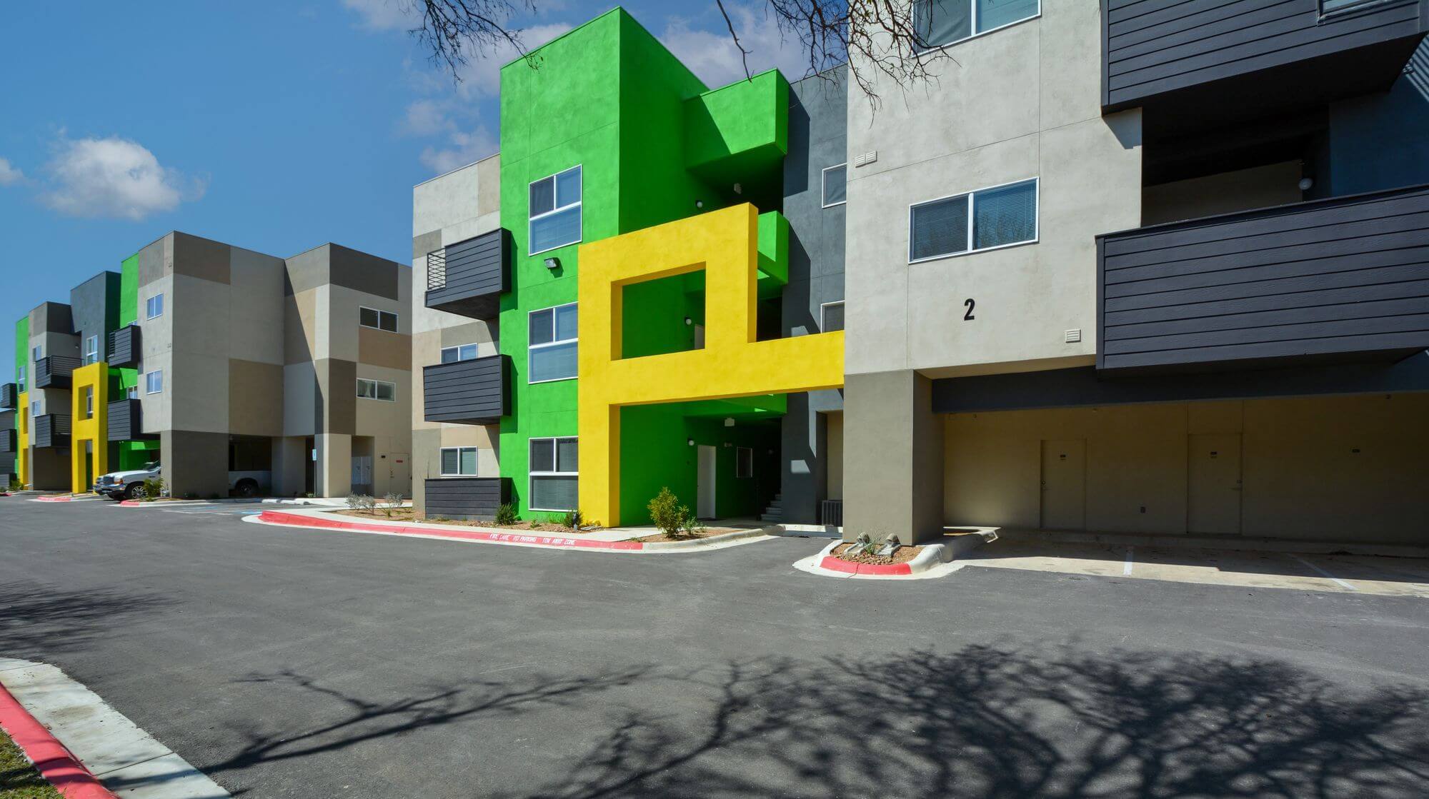 green-spring-apartments-near-txst-exterior-covered-parking